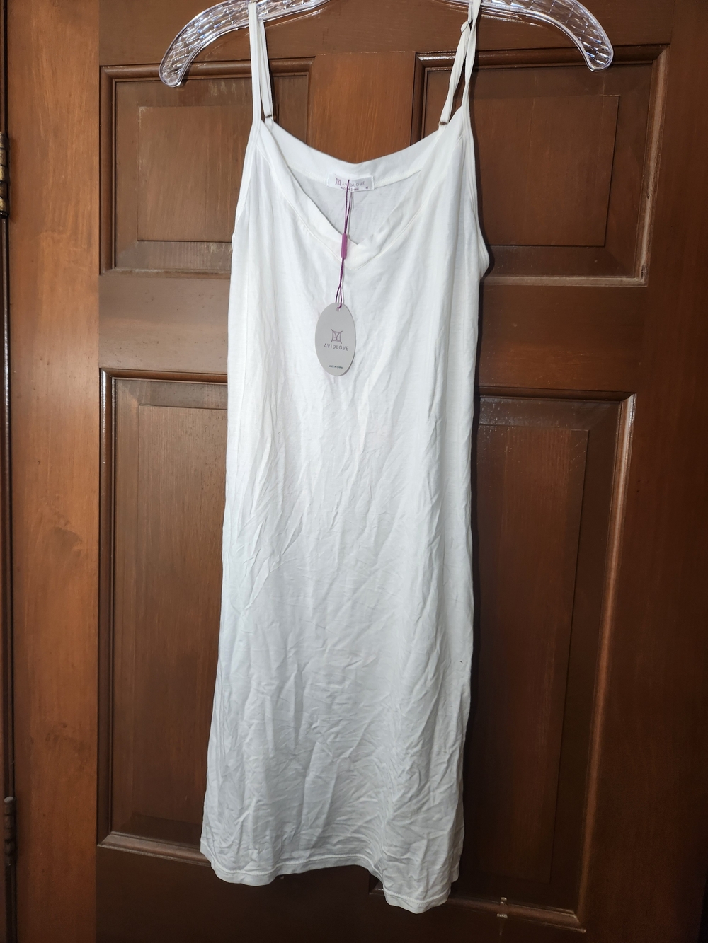 Avidlove womenโs white slip nightgown, size Medium